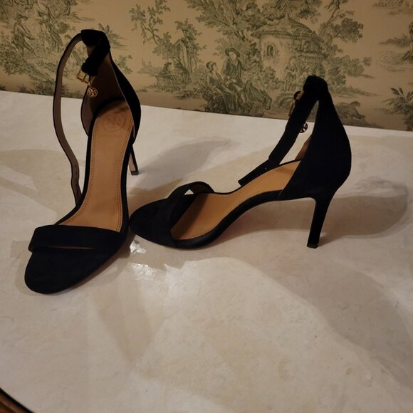 Tory Burch Black Ankle Strap Suede Shoes - Picture 2 of 4